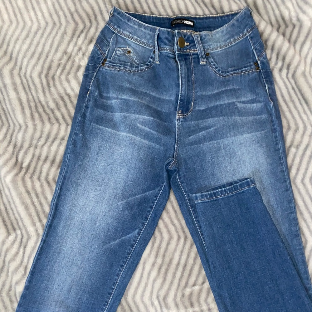 Fashion nova jeans